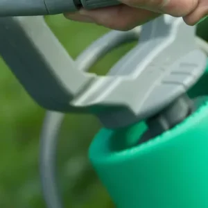 Professional pest control services in Nicosia, Cyprus, for homes and businesses. Επαγγελματικές υπηρεσίες απεντόμωσης στη Λευκωσία, Κύπρος, για σπίτια και επιχειρήσεις.